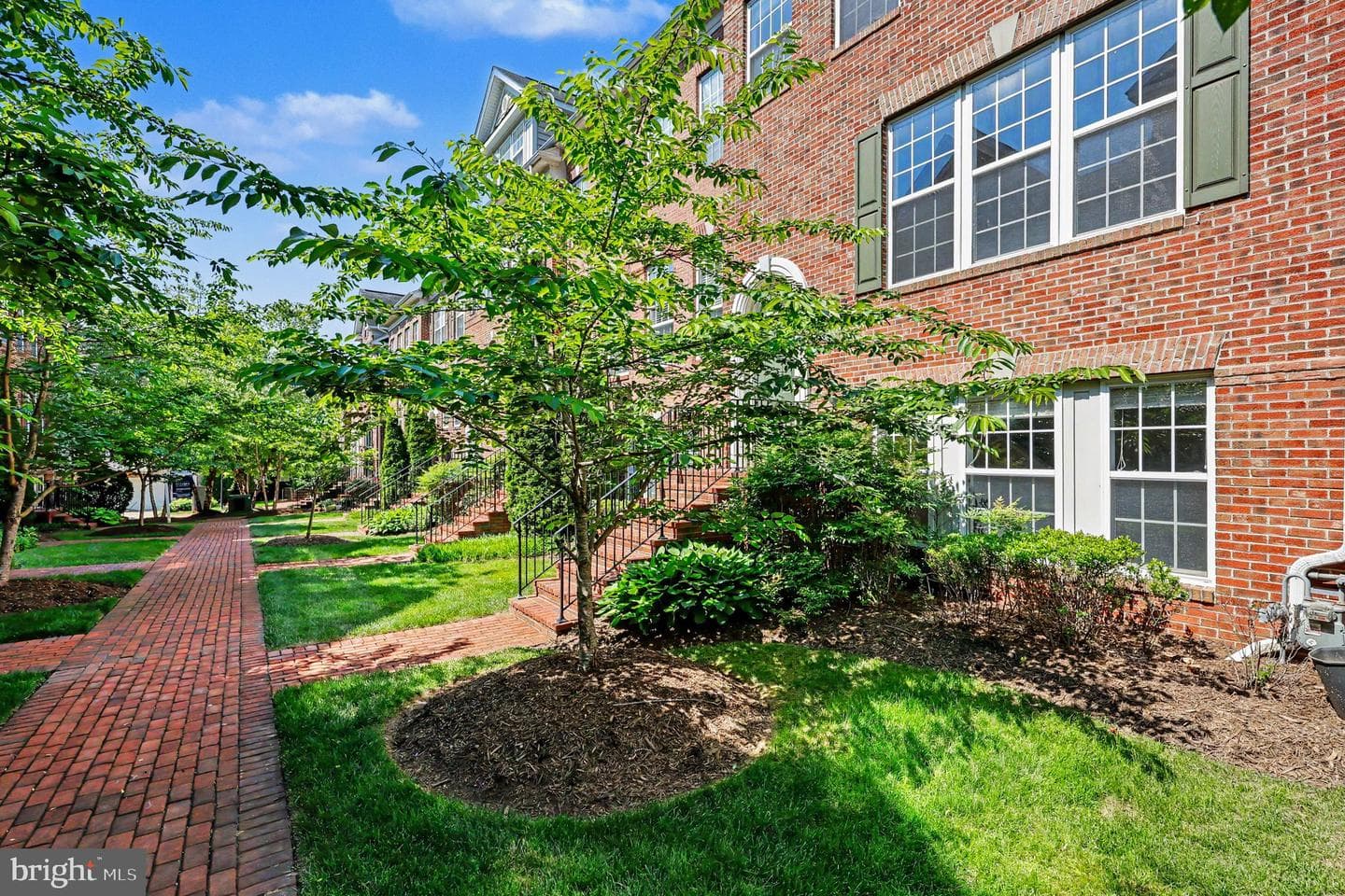 8046 Reserve Way, Vienna