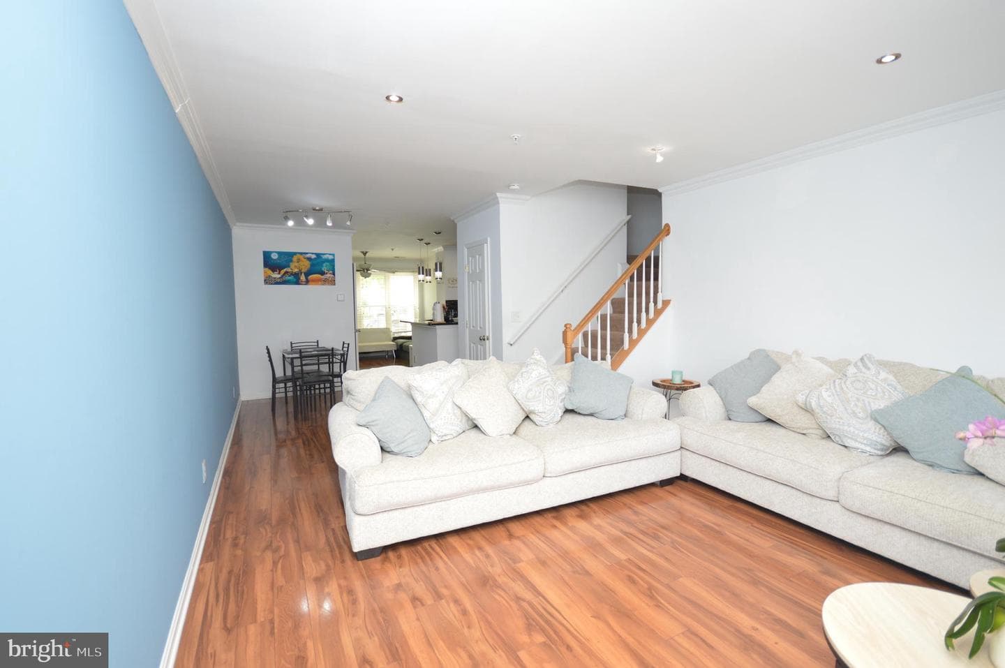 8173 Halley Court photo 2
