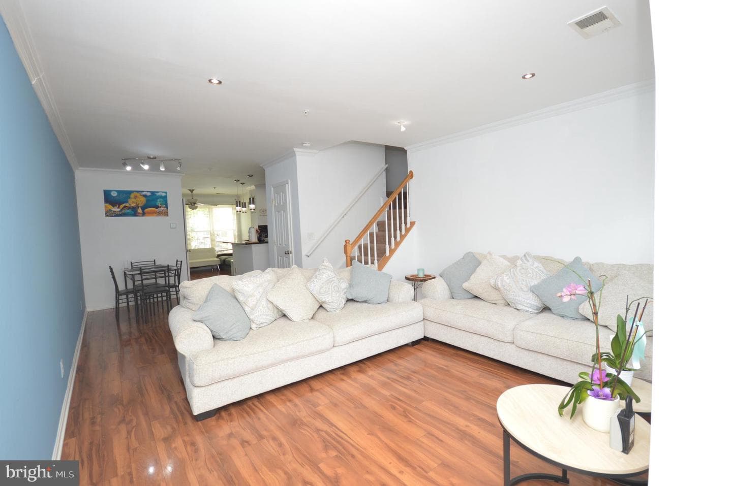 8173 Halley Court photo 3