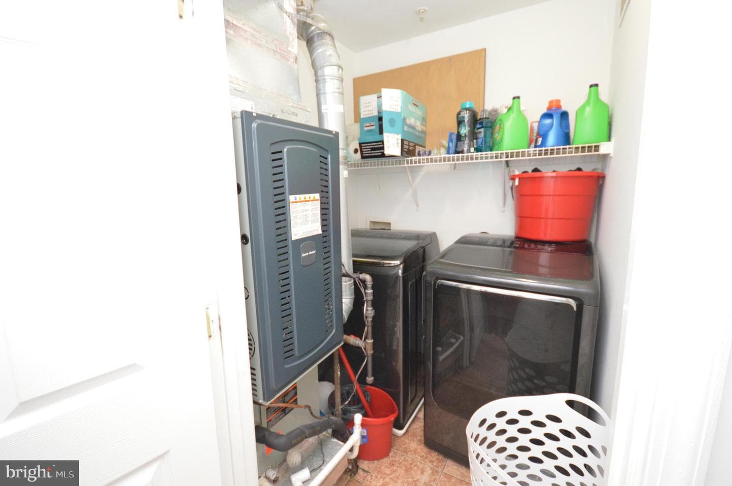8173 Halley Court photo 33