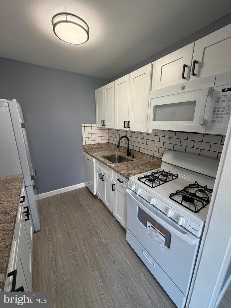 7604 Savannah Street #t2 photo 14