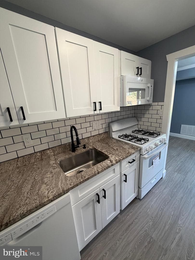 7604 Savannah Street #t2 photo 15