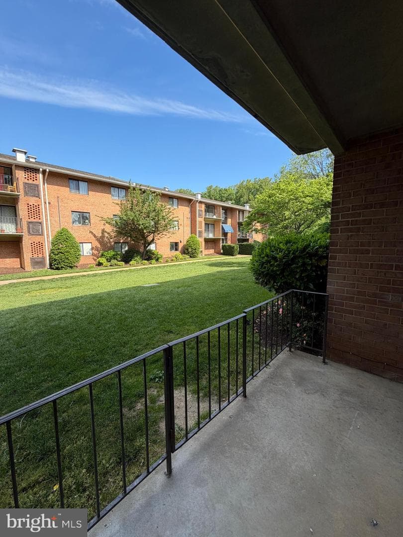 7604 Savannah Street #t2 photo 17