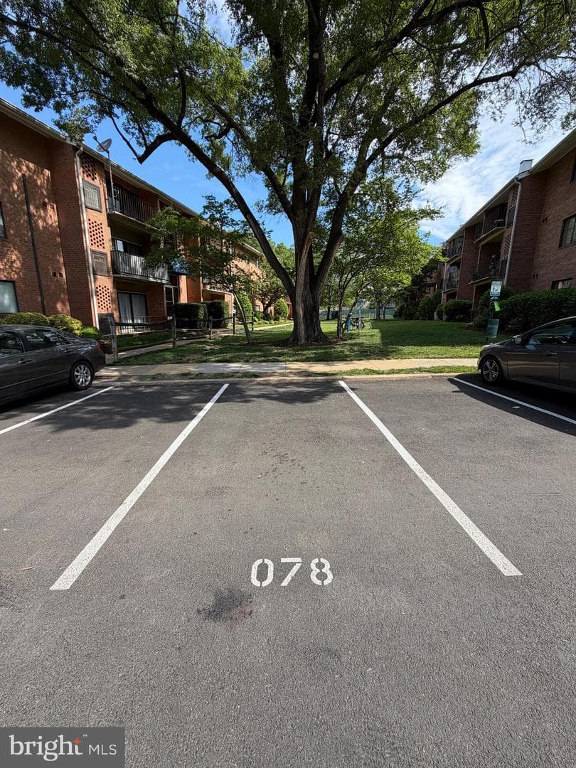 7604 Savannah Street #t2 photo 21
