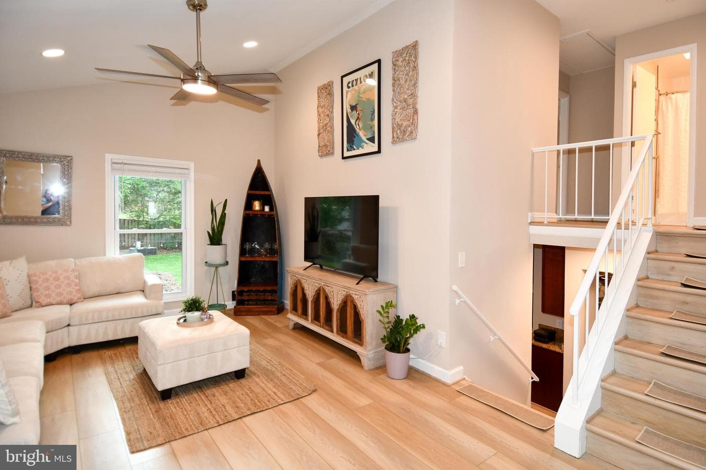 13703 Lynncroft Drive photo 4