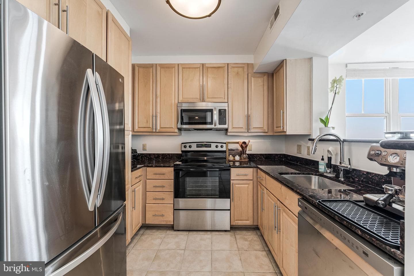11760 Sunrise Valley Drive #813 photo 15