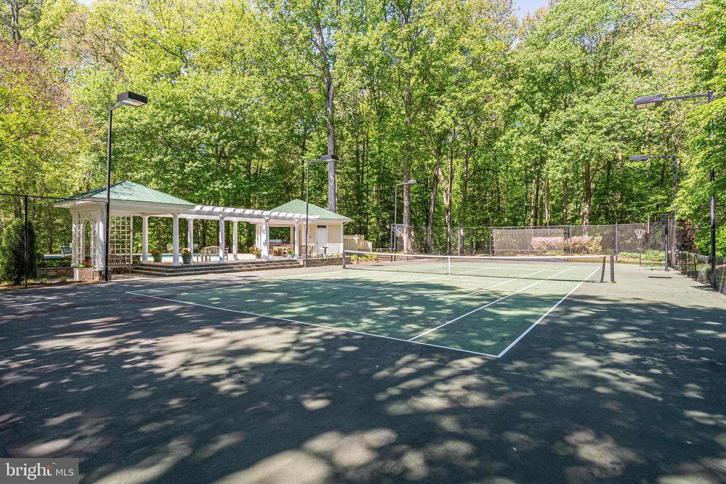 2402 Oakmont Court photo 66