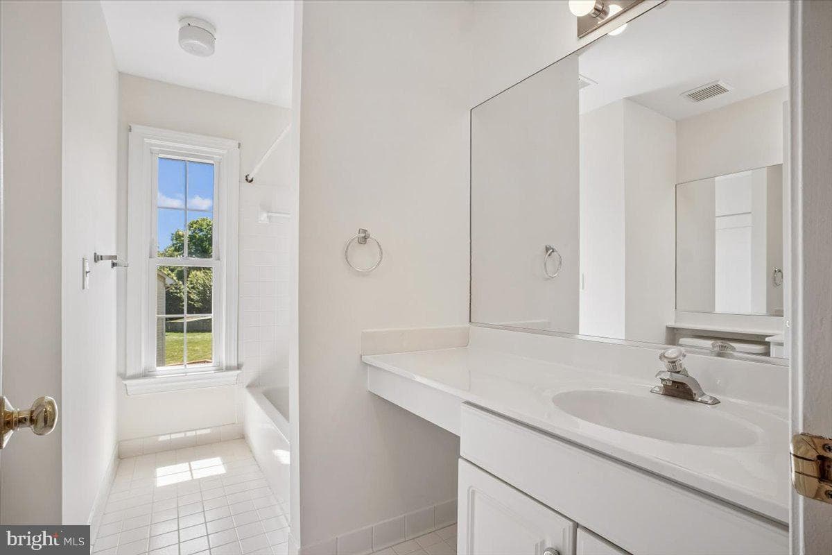 9103 Lynchburg Court photo 40