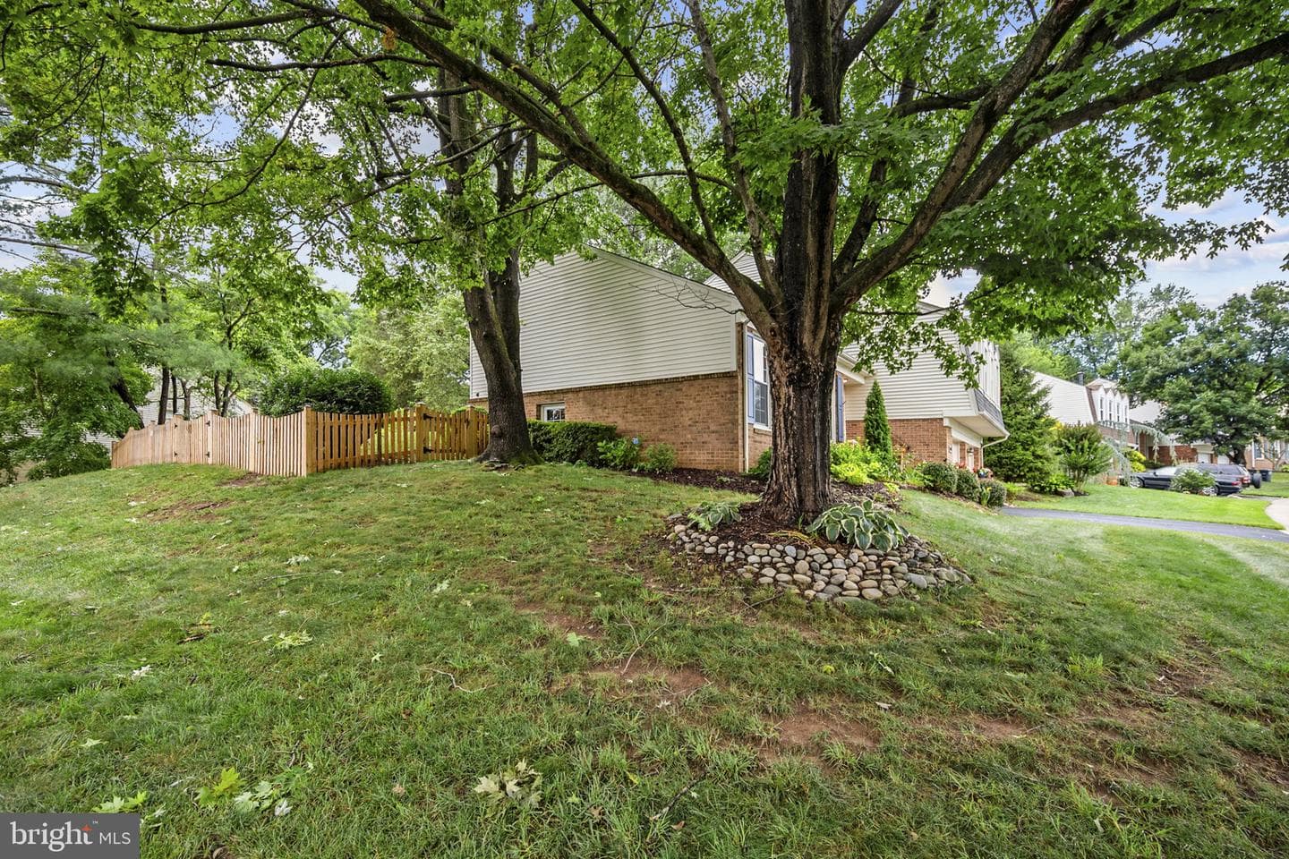 6134 Wicklow Drive photo 4