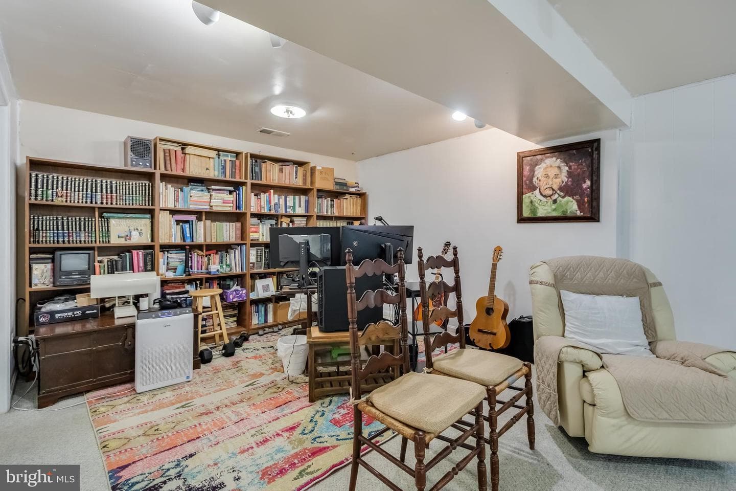 10500 Linfield Street photo 32