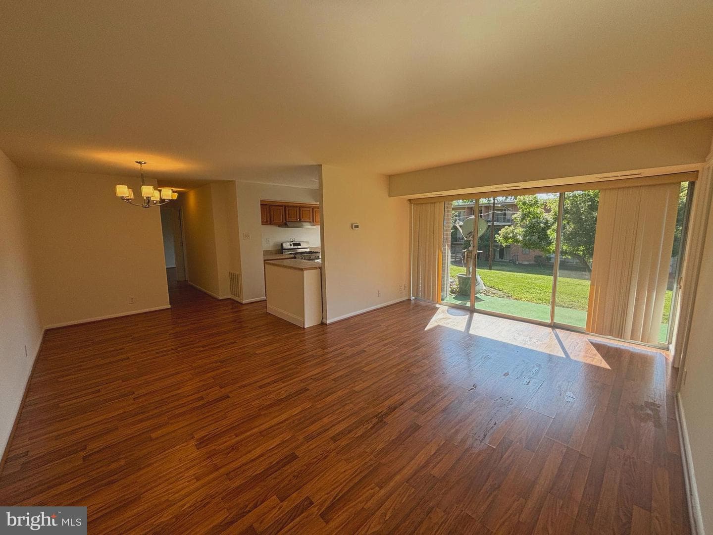 3706 N Rosser Street #t2, Alexandria