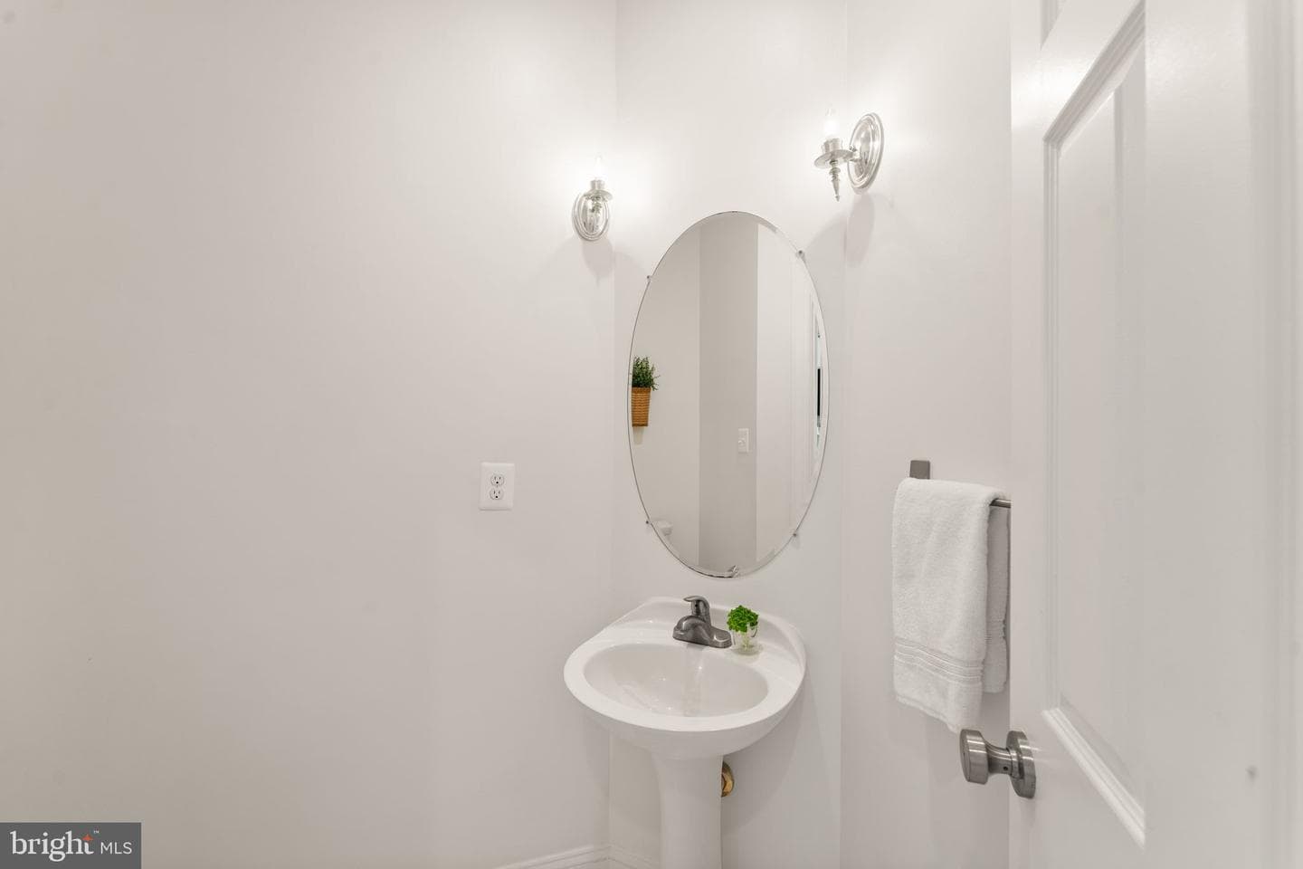 511 Nalls Dairy Court photo 26