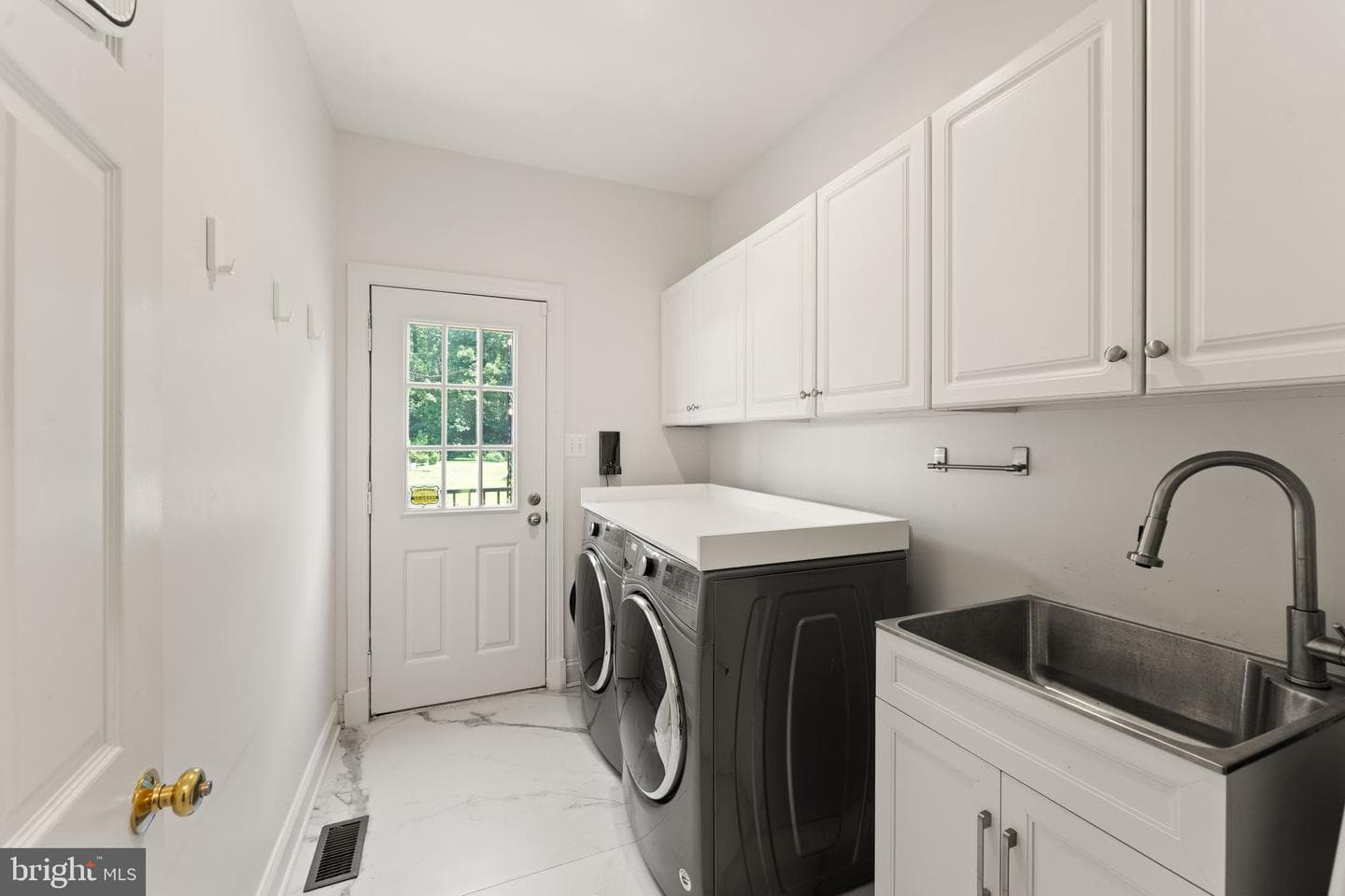 511 Nalls Dairy Court photo 27