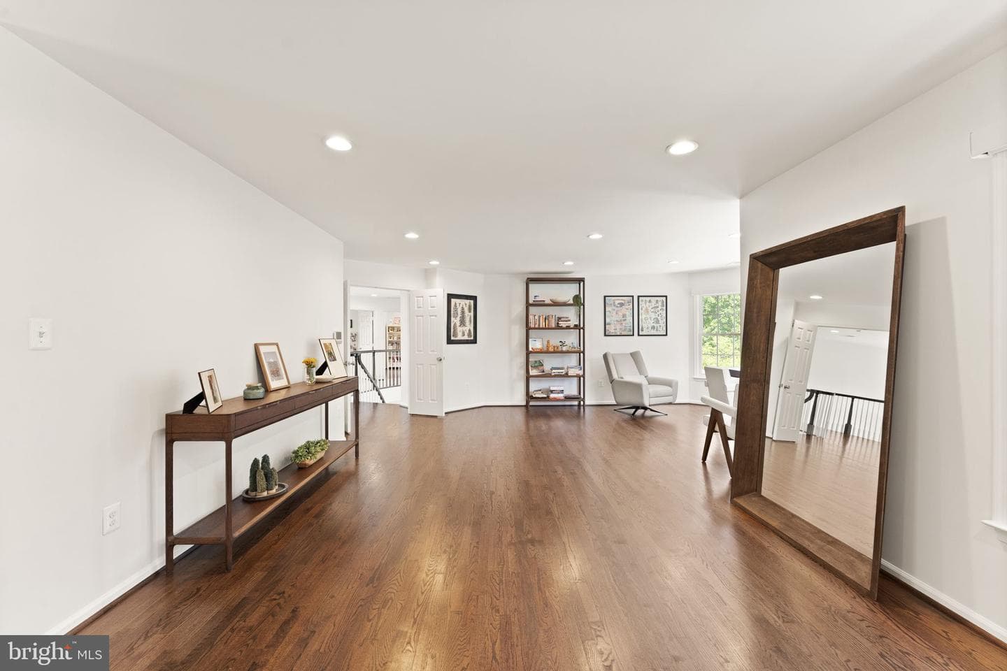 511 Nalls Dairy Court photo 32