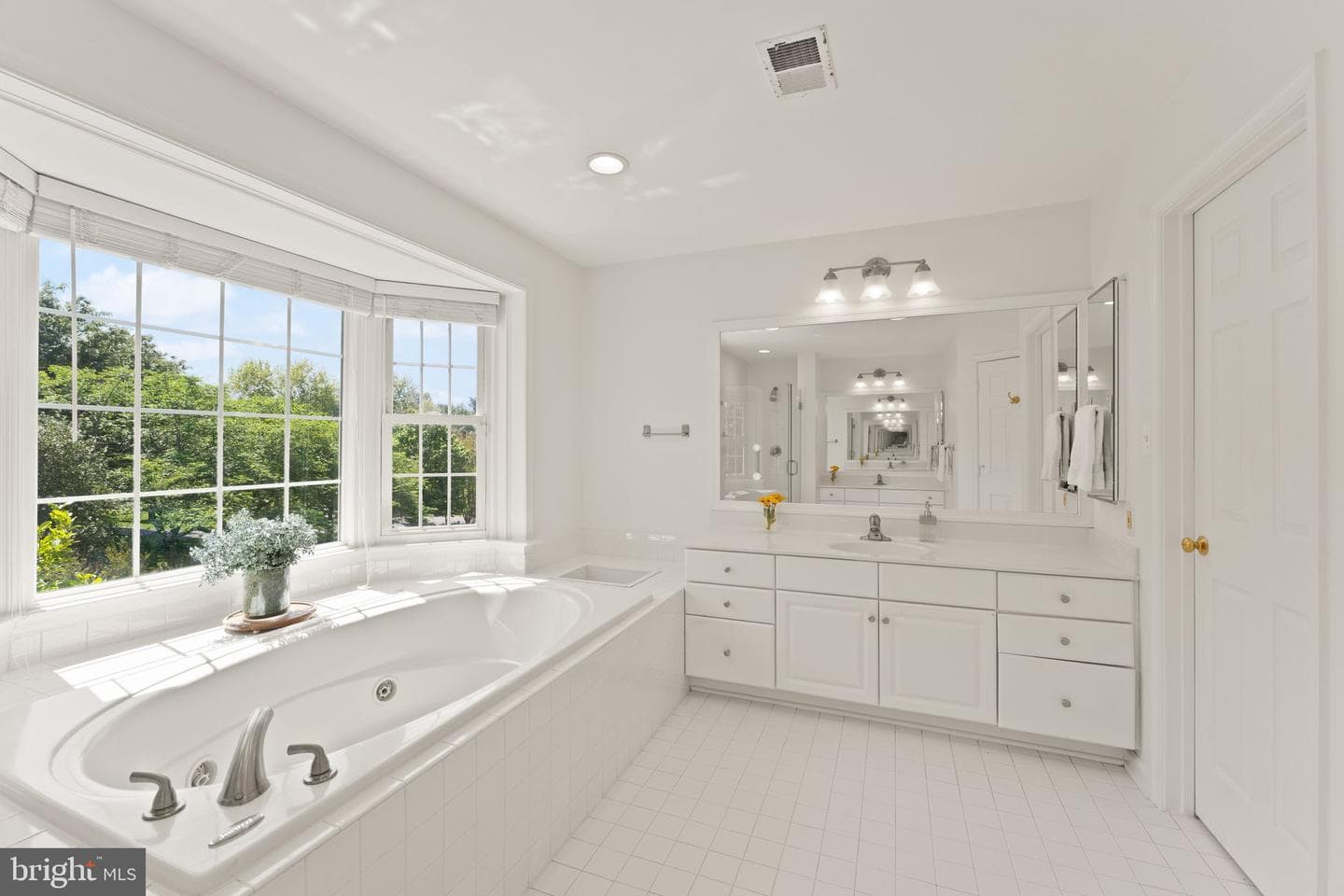 511 Nalls Dairy Court photo 35