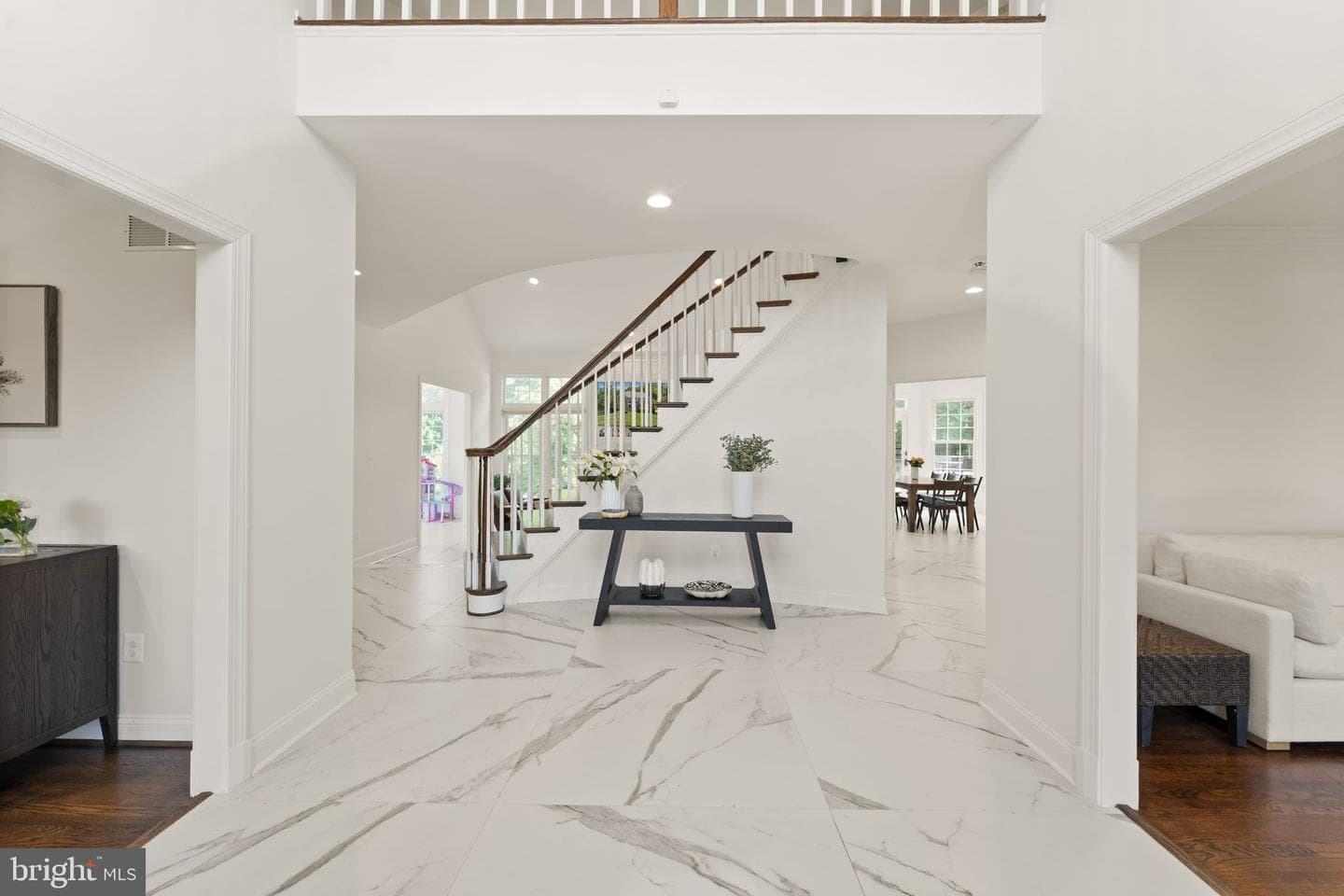 511 Nalls Dairy Court photo 4