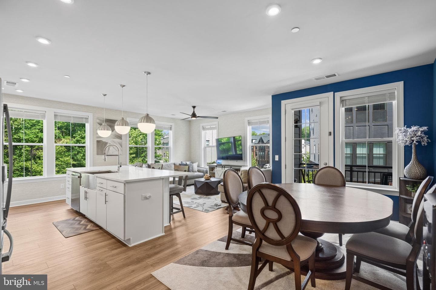 3925 Fair Ridge Drive #201 photo 22