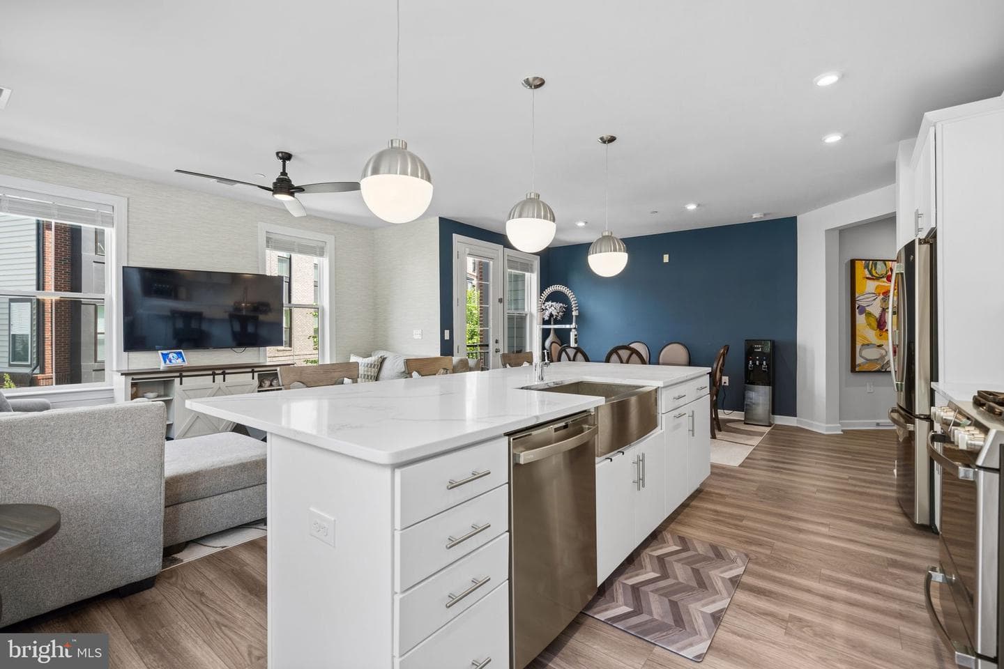 3925 Fair Ridge Drive #201 photo 26