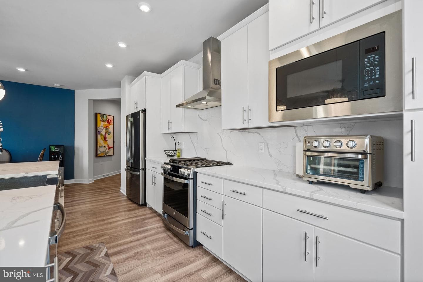 3925 Fair Ridge Drive #201 photo 27