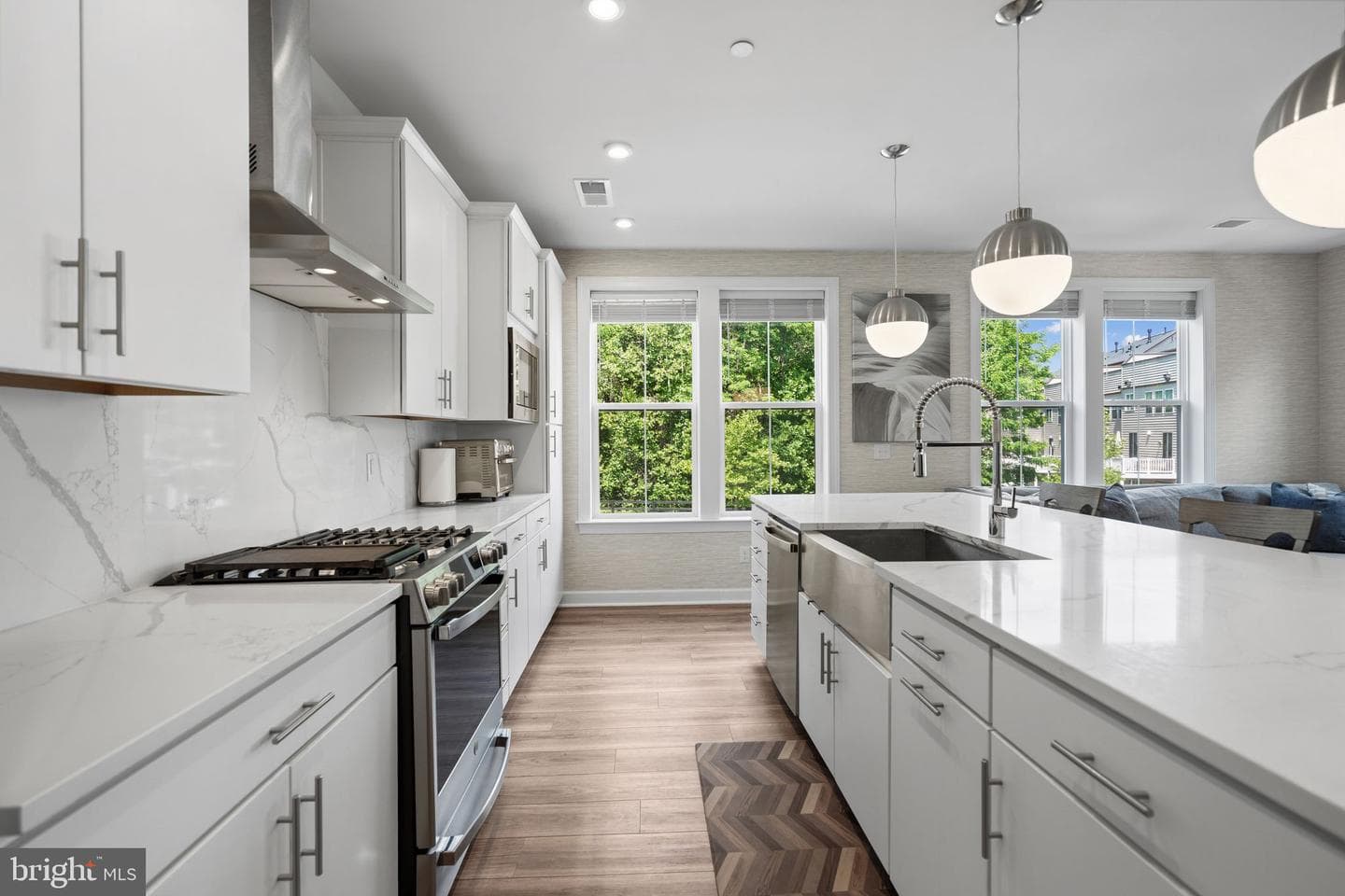 3925 Fair Ridge Drive #201 photo 28