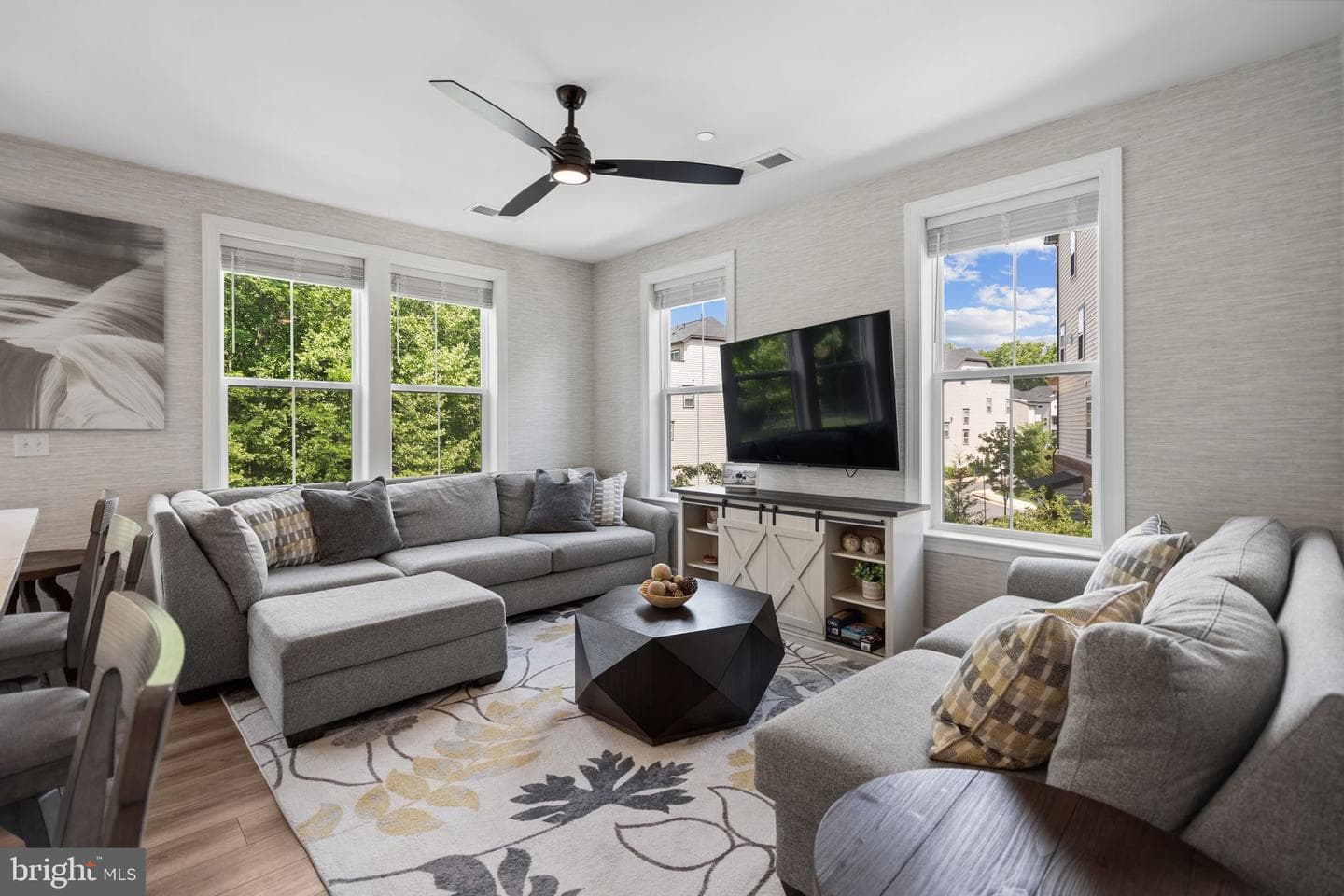 3925 Fair Ridge Drive #201 photo 30