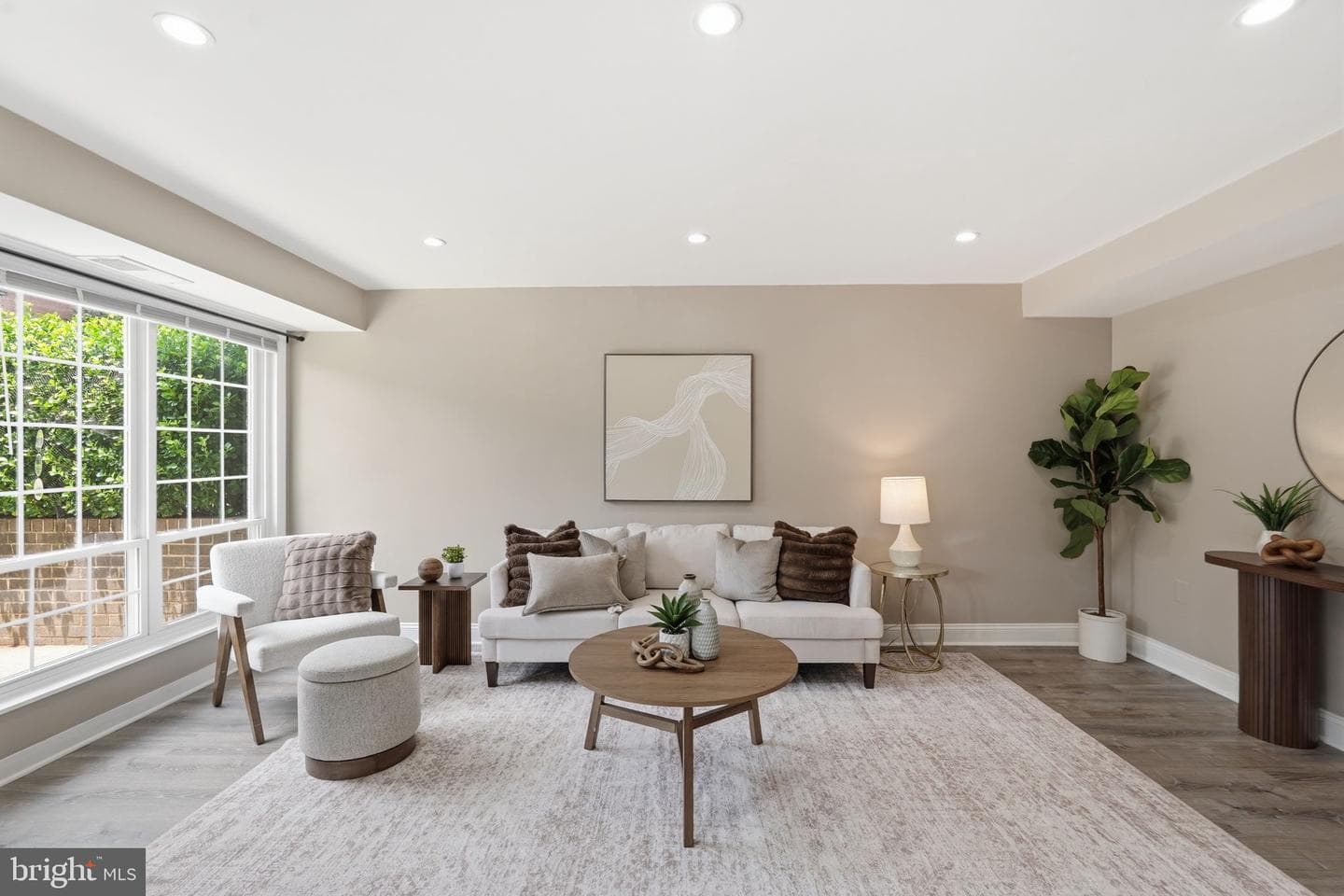 1961 Kennedy Drive #1961, Mclean