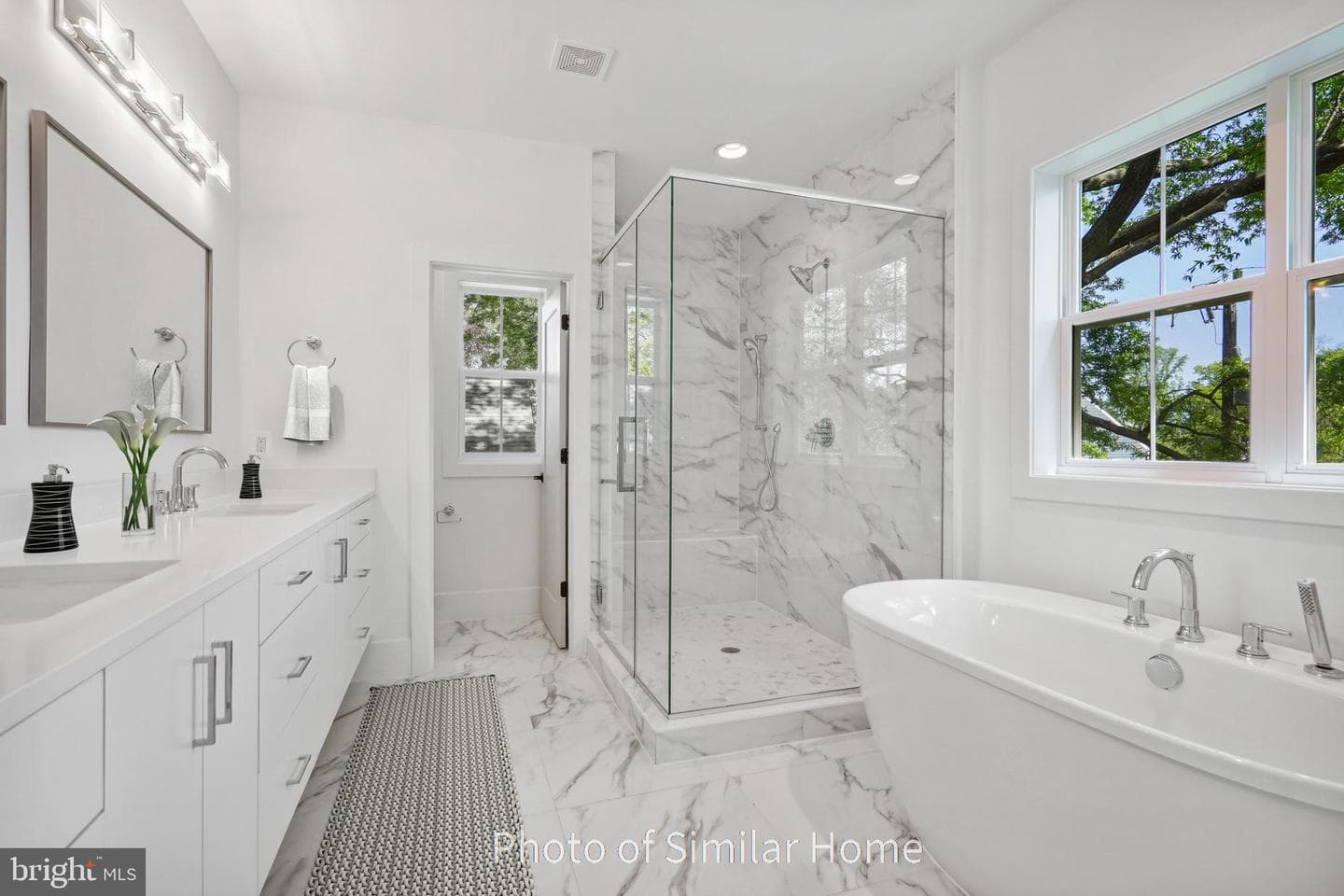 1607 Hunting Avenue photo 8