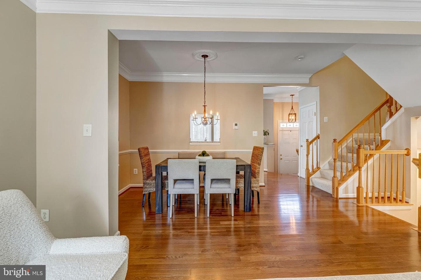 7706 Effingham Square photo 27