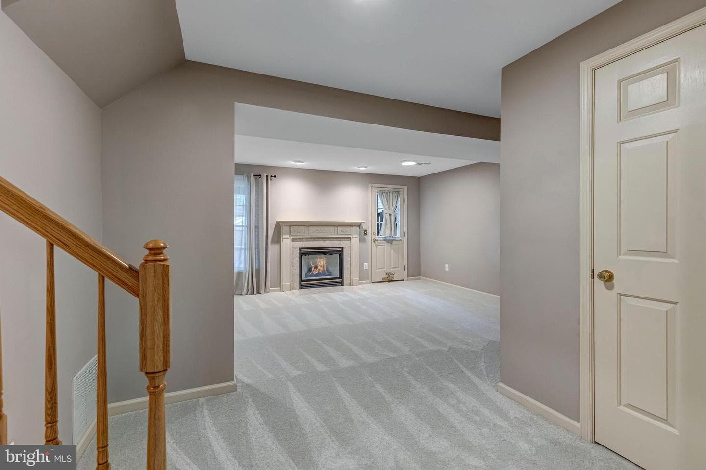 7706 Effingham Square photo 43