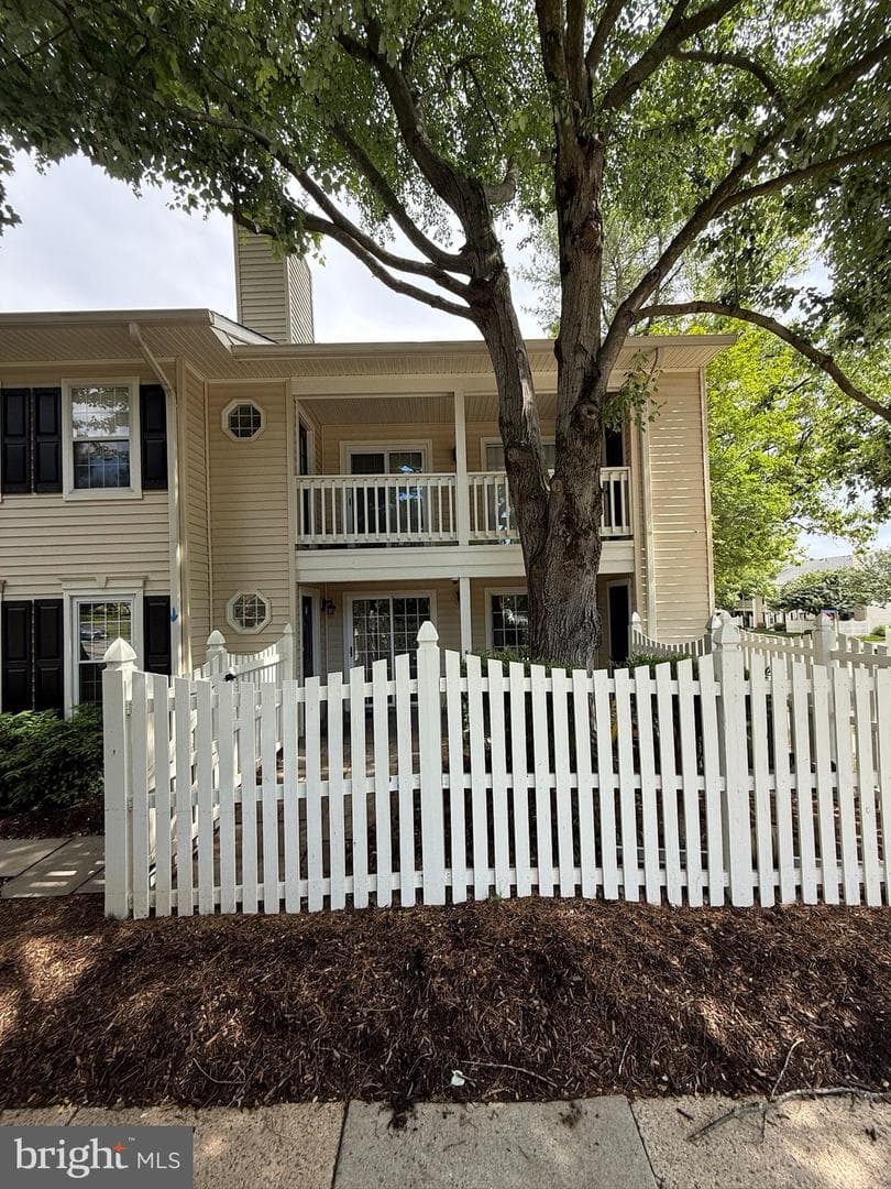 10198 Ashbrooke Court #126, Oakton