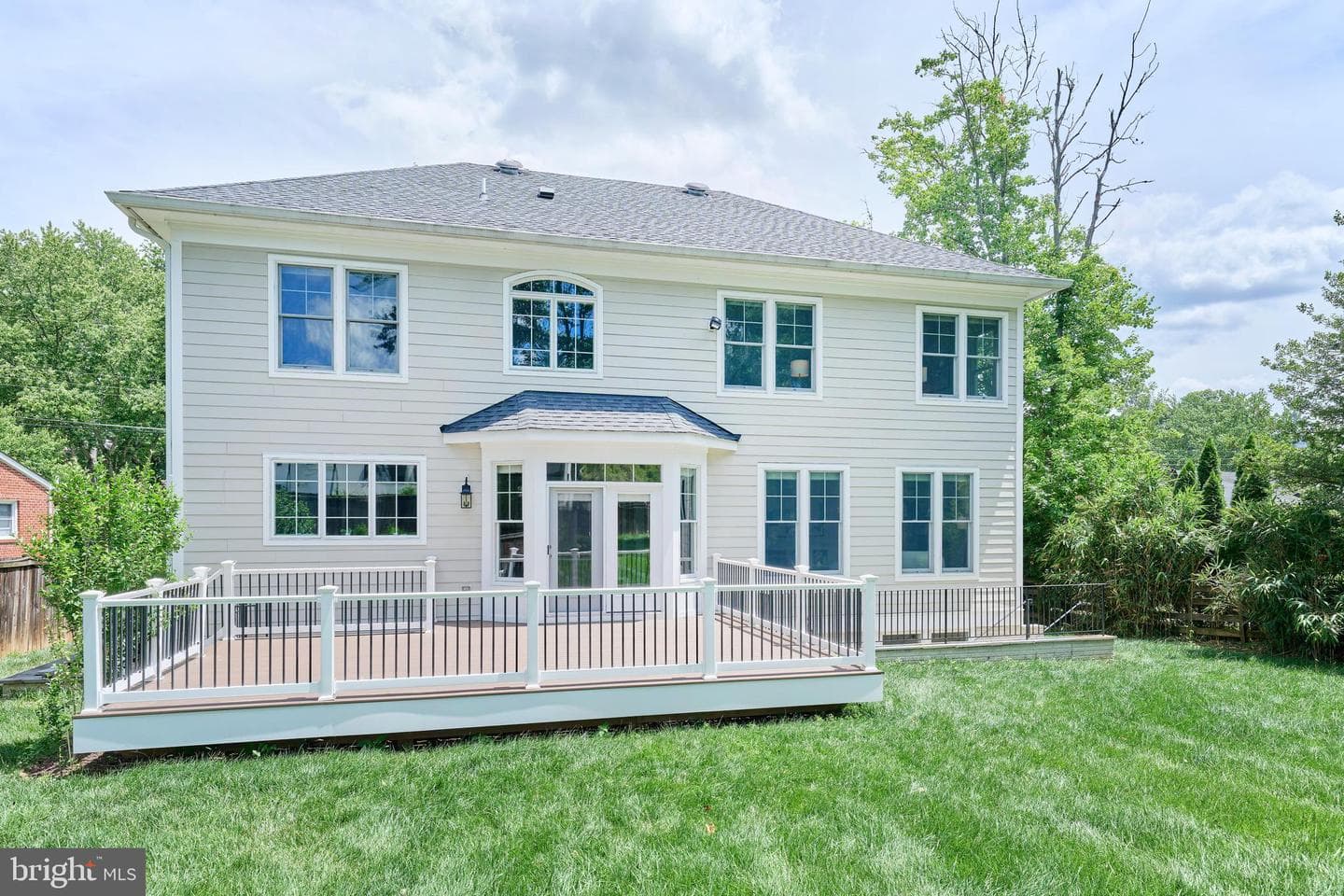 605 Meadow Lane SW photo 8