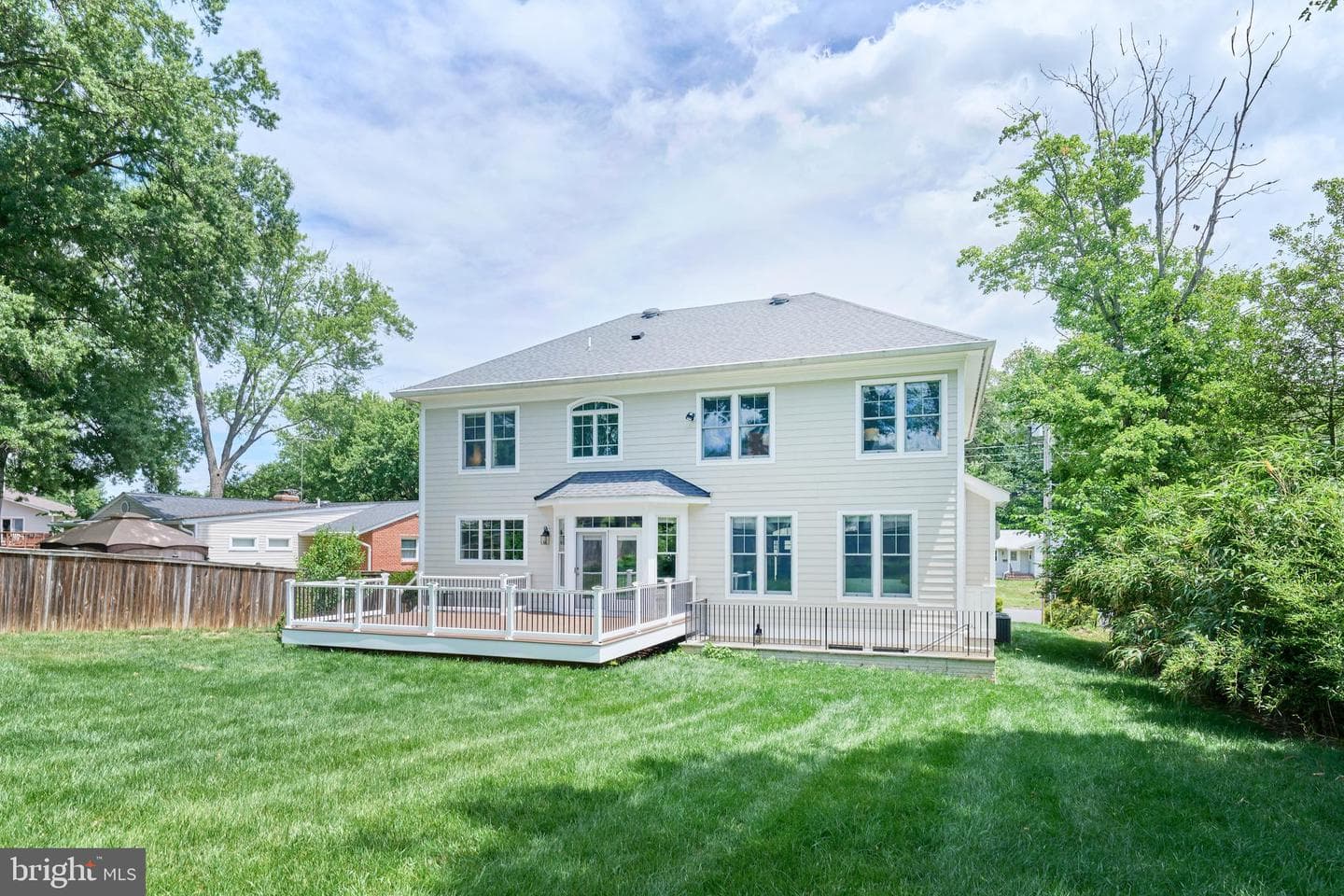 605 Meadow Lane SW photo 9