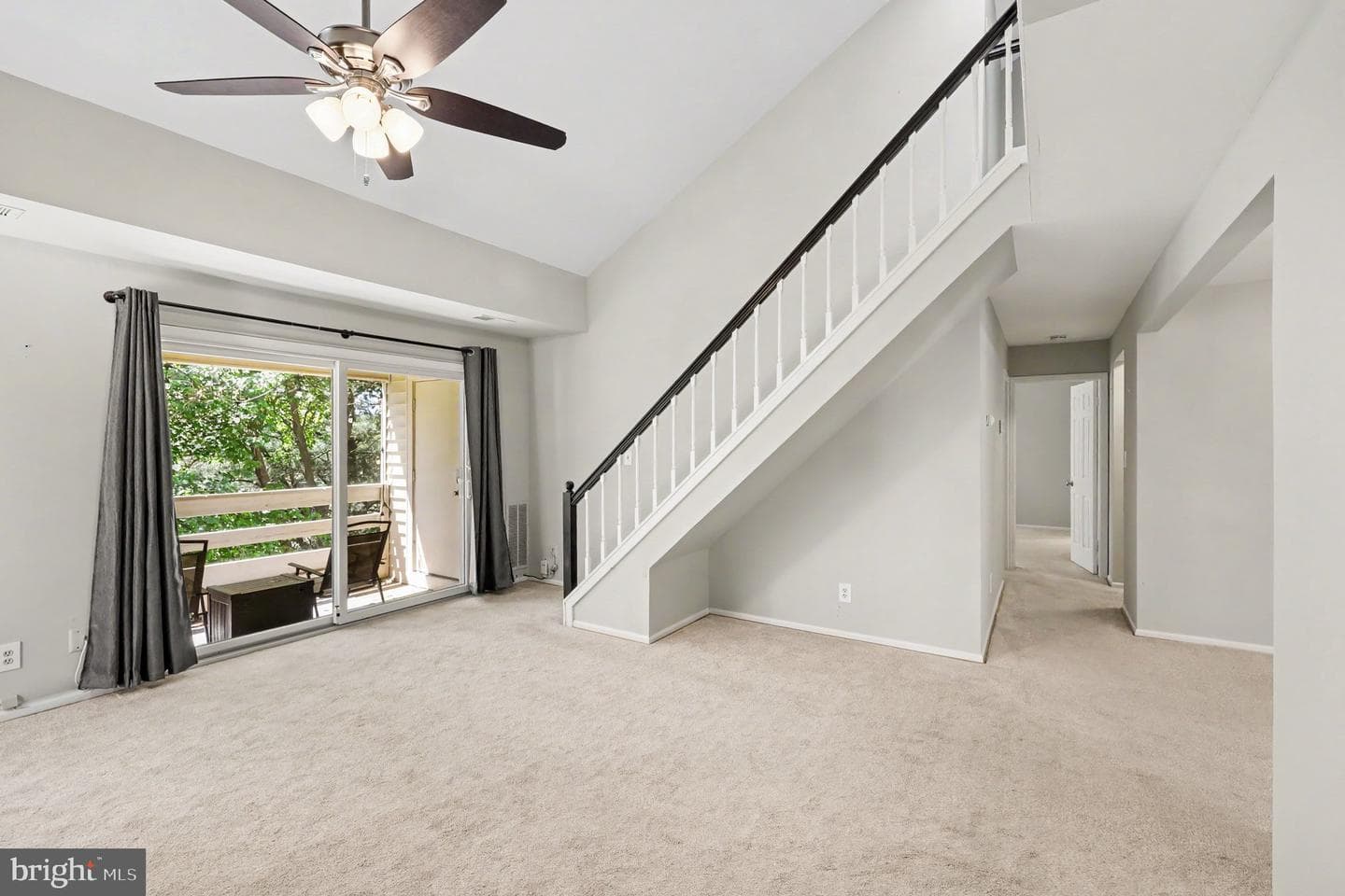 4555 Interlachen Court #g photo 7