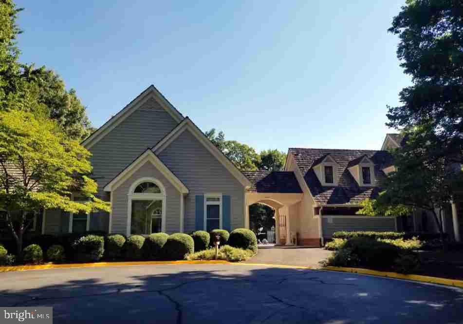 9114 Oak Chase Court photo 61