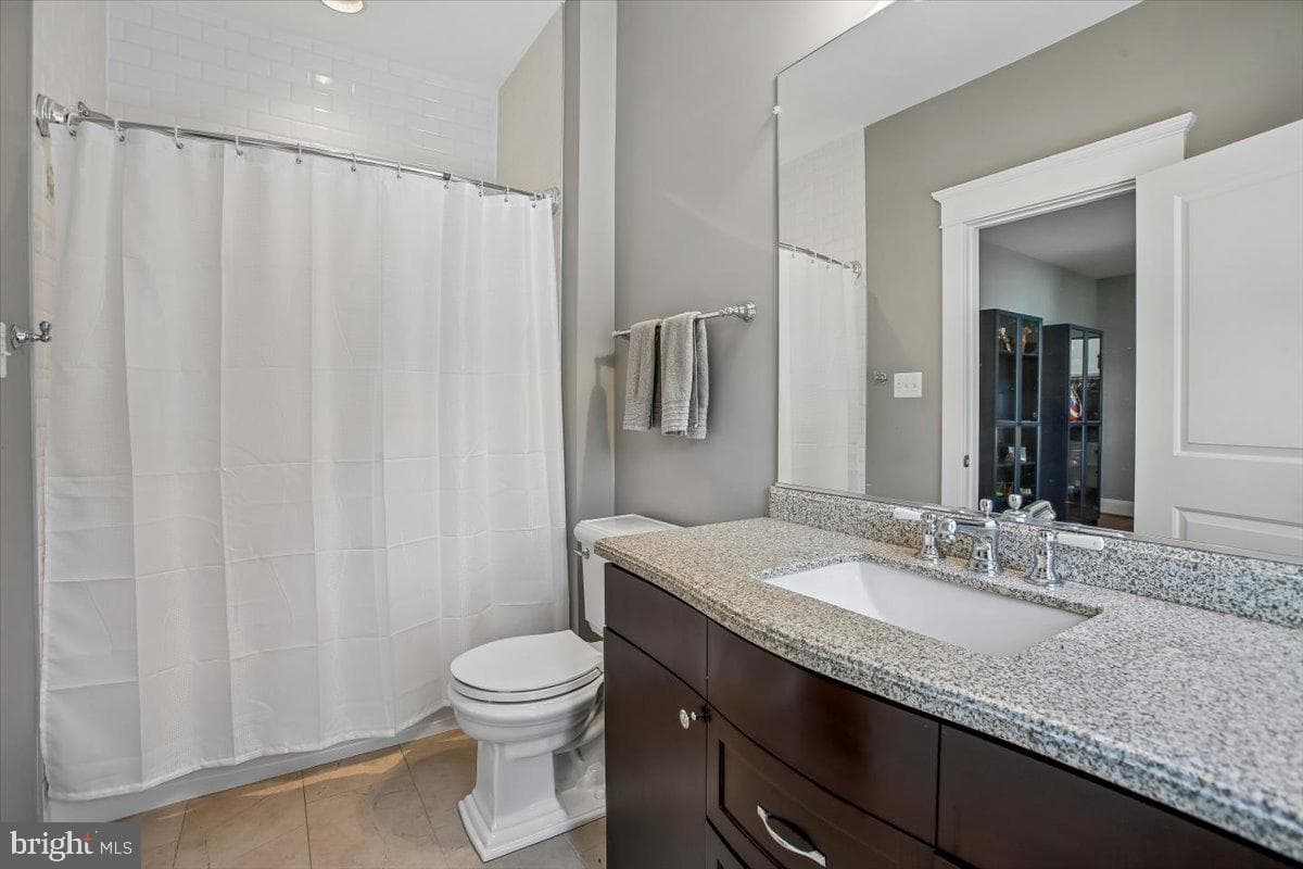 2134 Emilys Lane photo 39