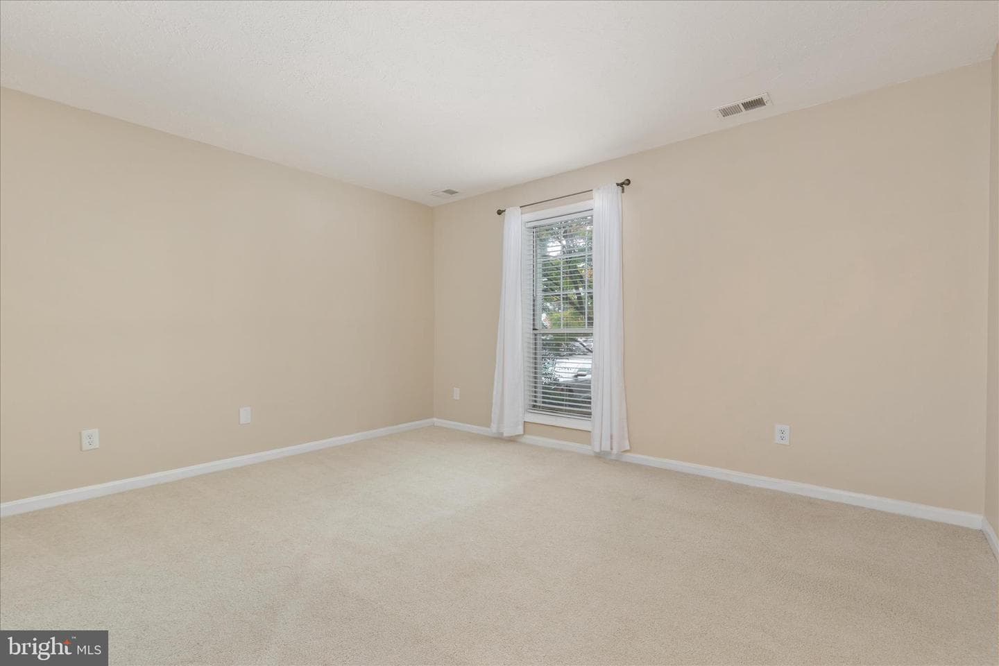 10110 Oakton Terrace Road #10110 photo 17