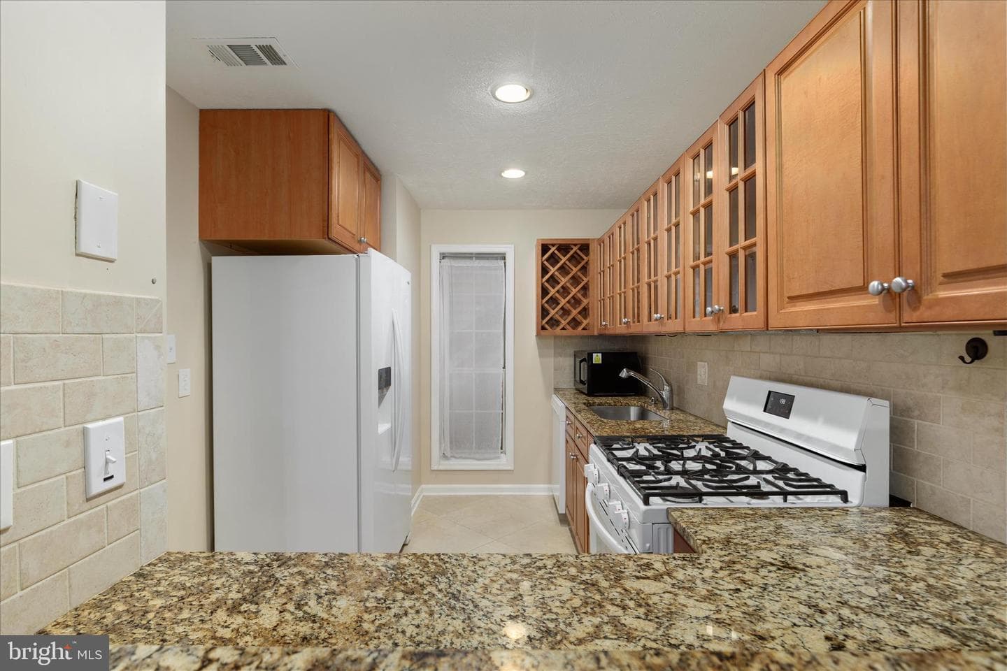 10110 Oakton Terrace Road #10110 photo 8