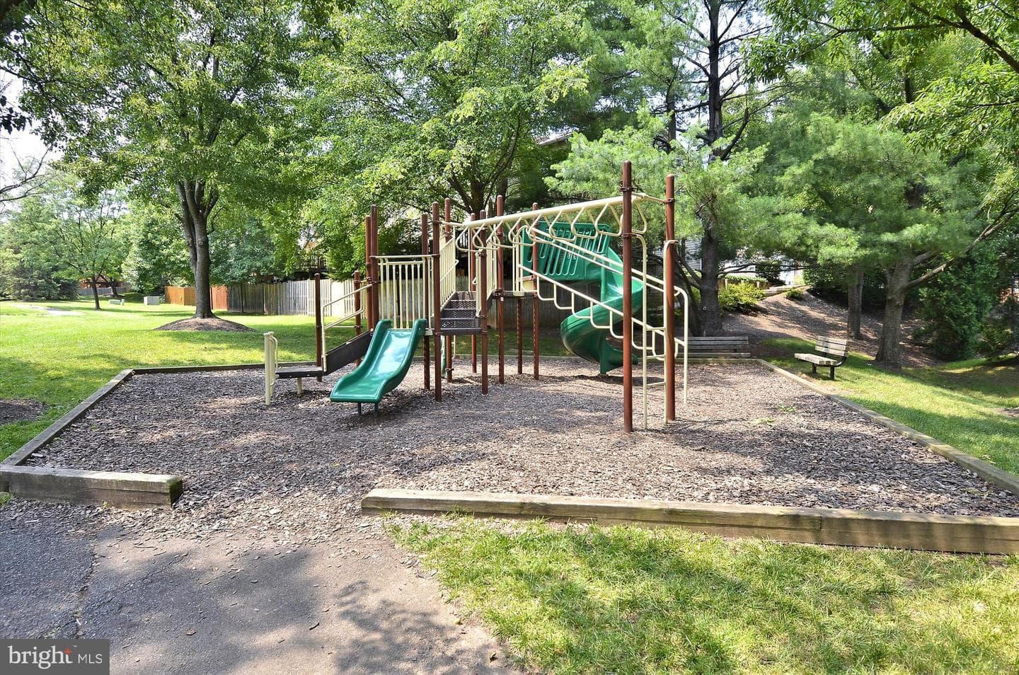 4555 Interlachen Court #j photo 22