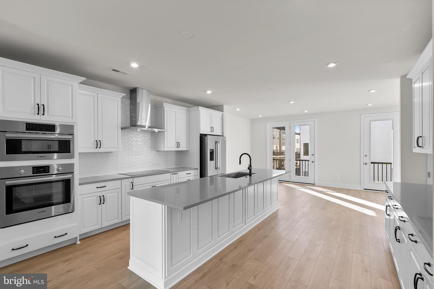 1 Aviation Place #taryn 24-F2, Herndon