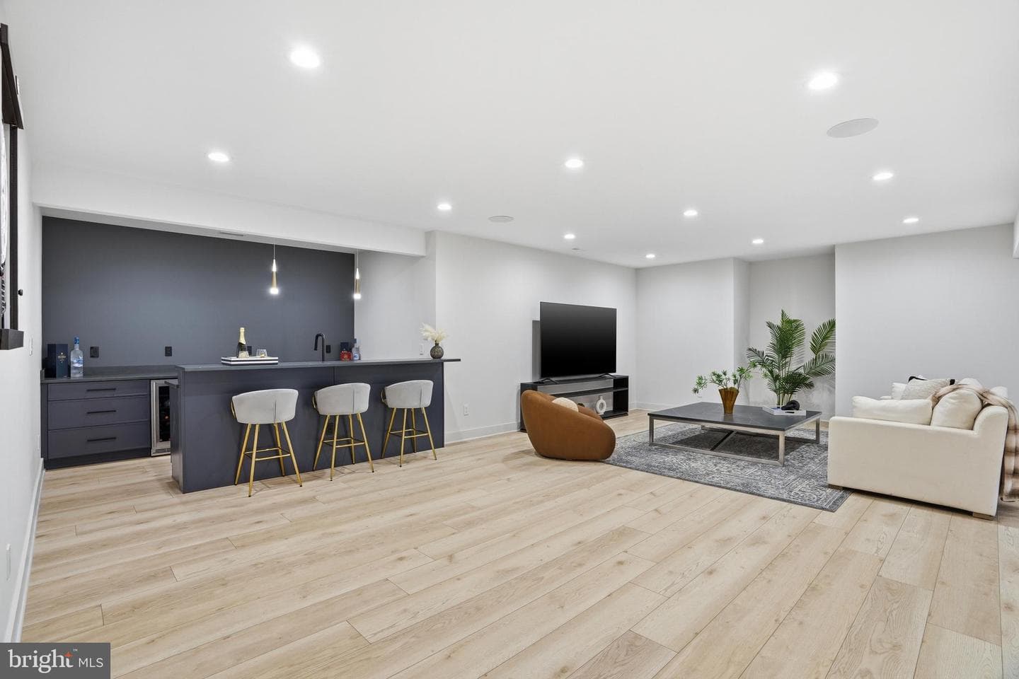 1608 Wrightson Drive photo 83