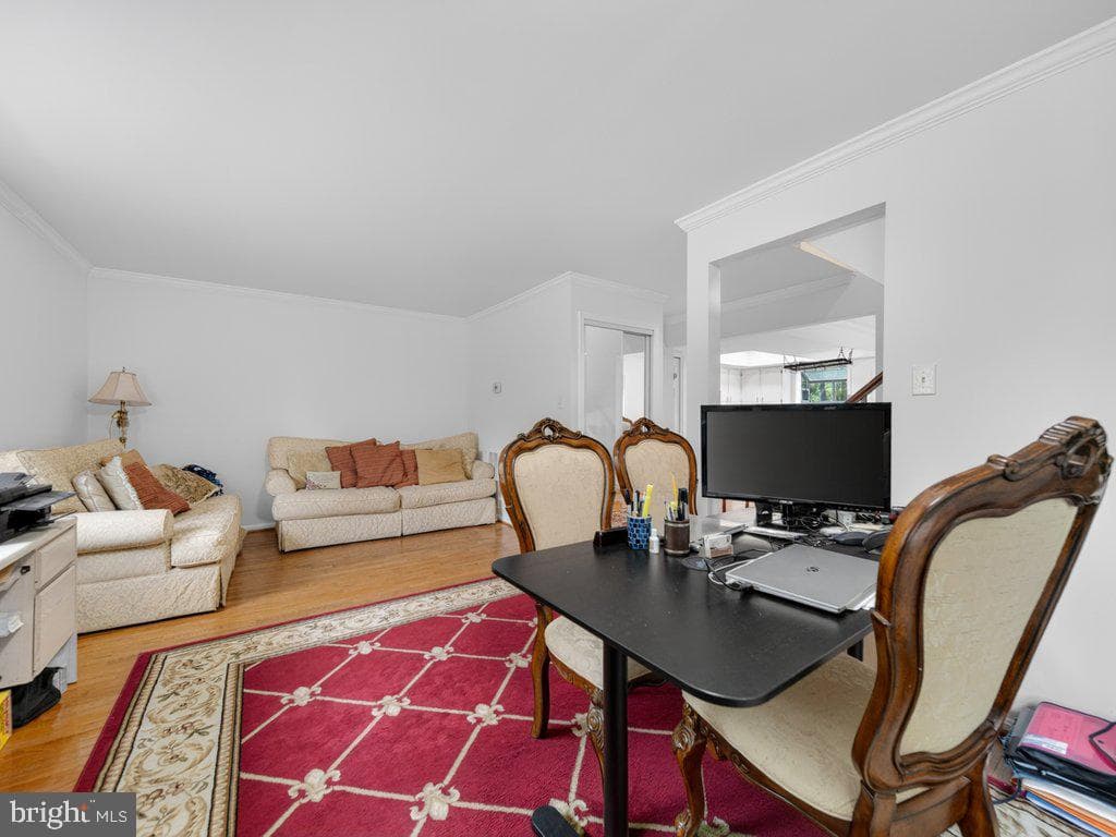 5700 Mason Bluff Drive photo 9