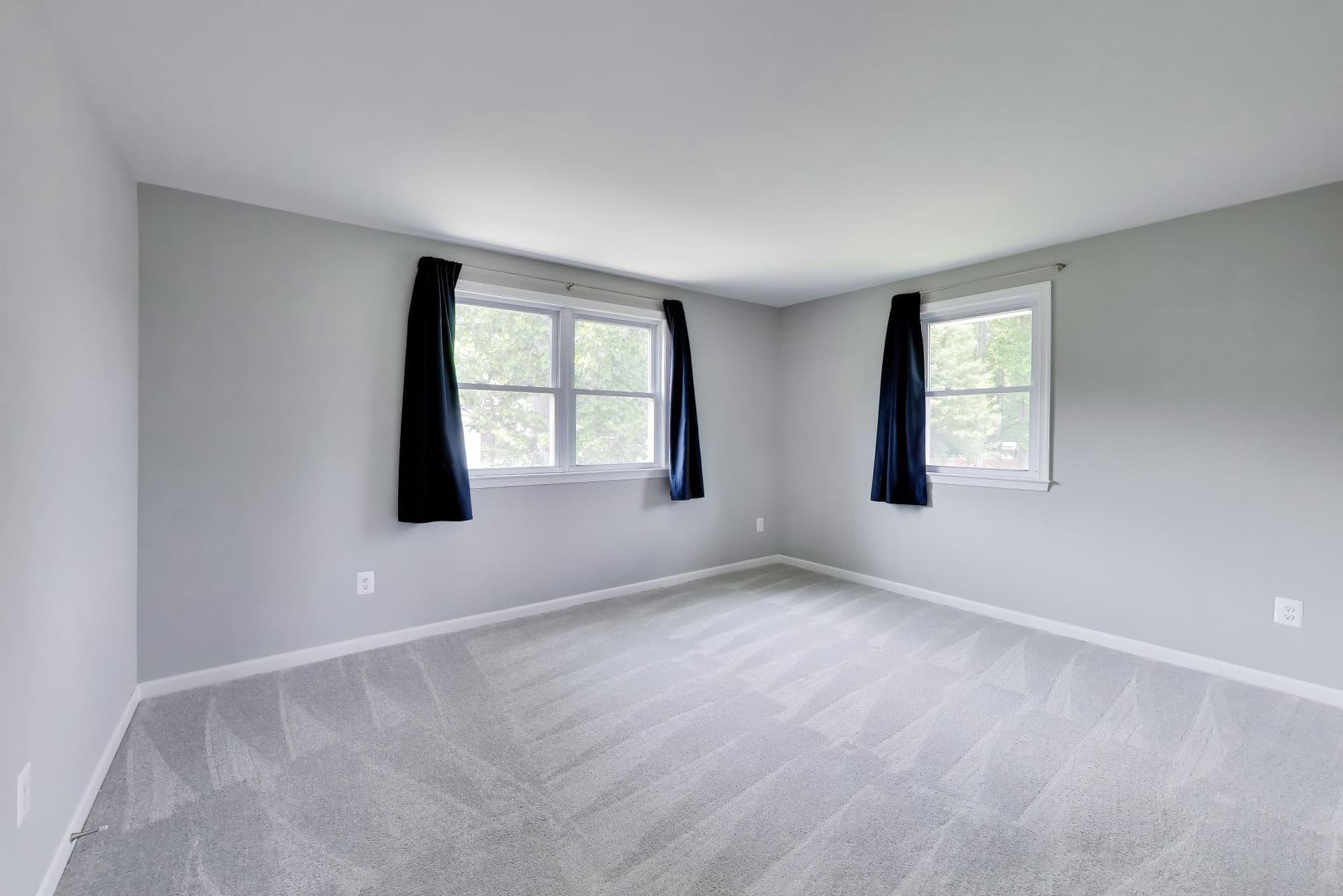 5816 Amelia Street photo 18