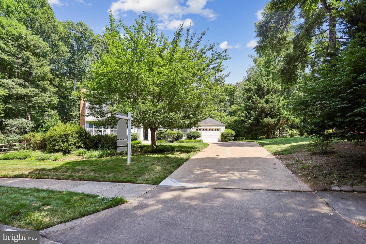 2403 Andorra Place photo 34