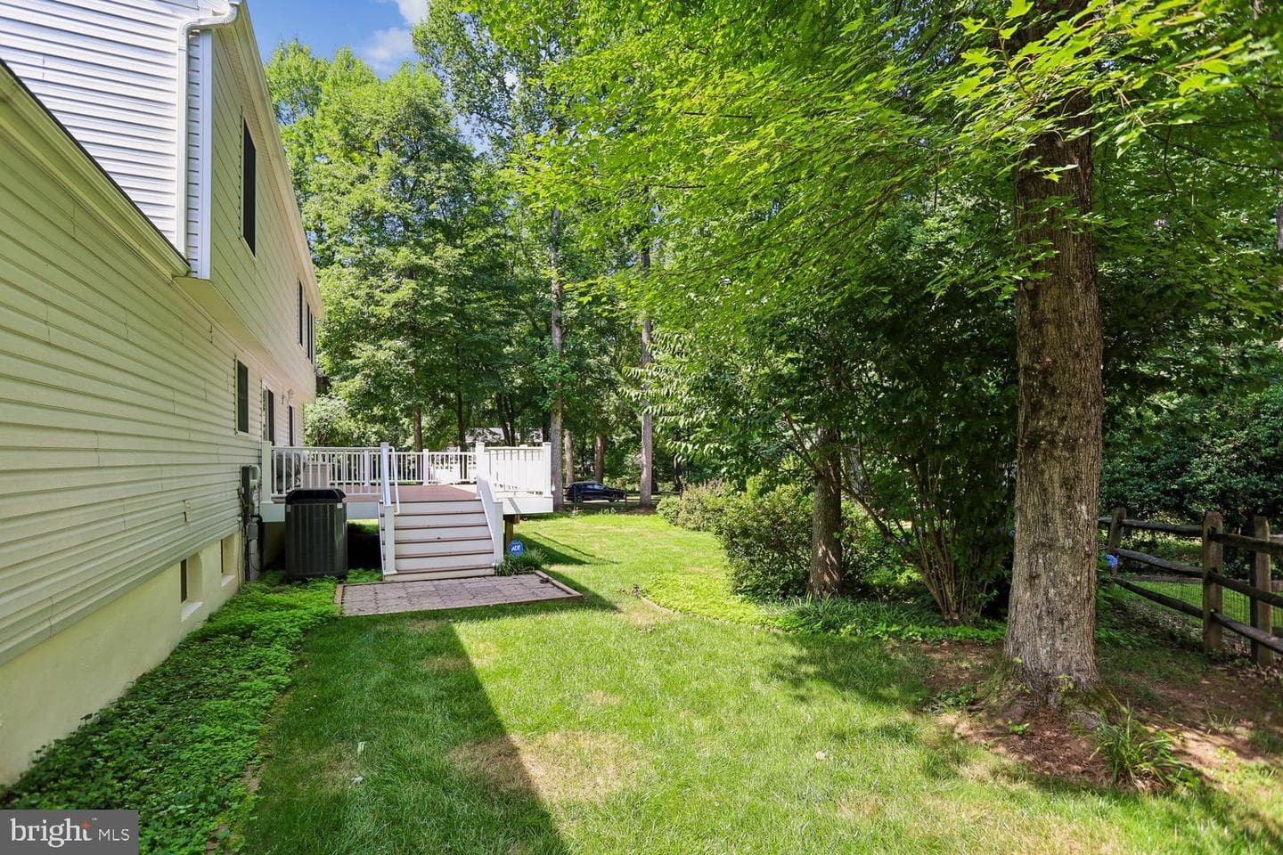 2403 Andorra Place photo 40