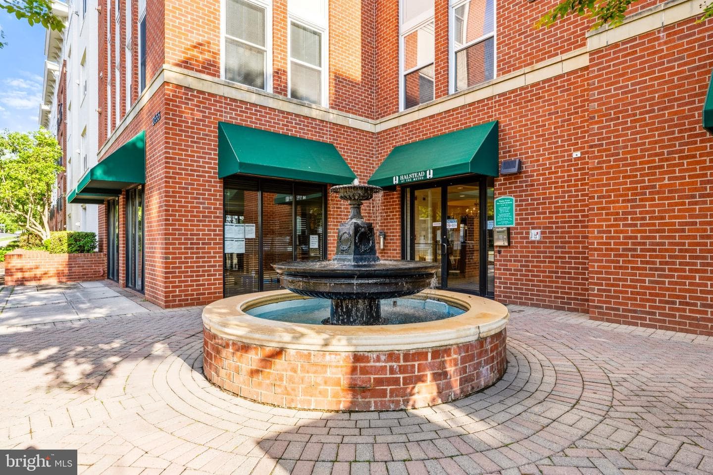 2665 Prosperity Avenue #105 photo 18
