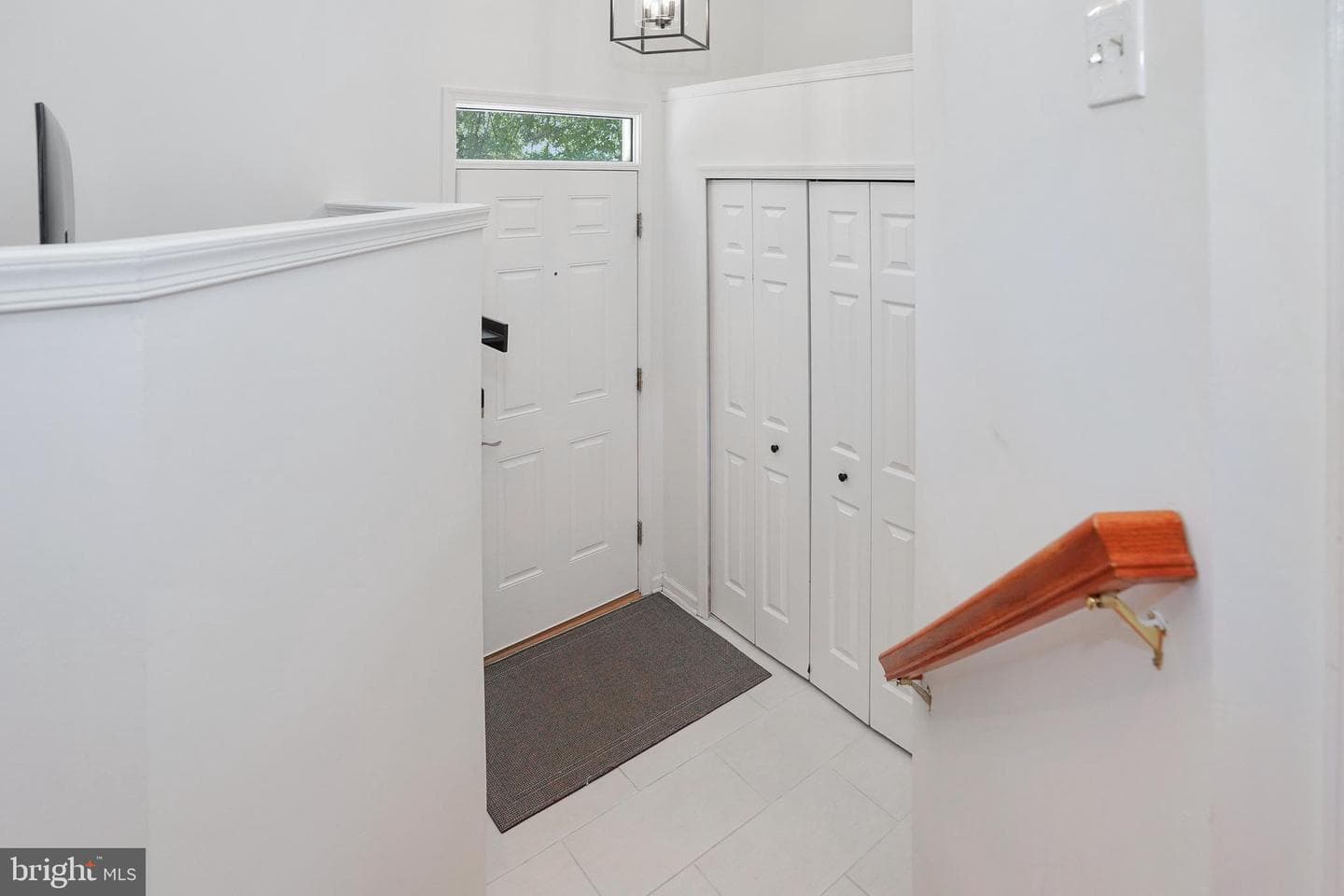 14618 Stream Pond Drive photo 5