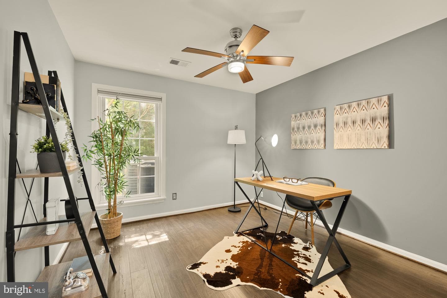 4551 Interlachen Court #h photo 8