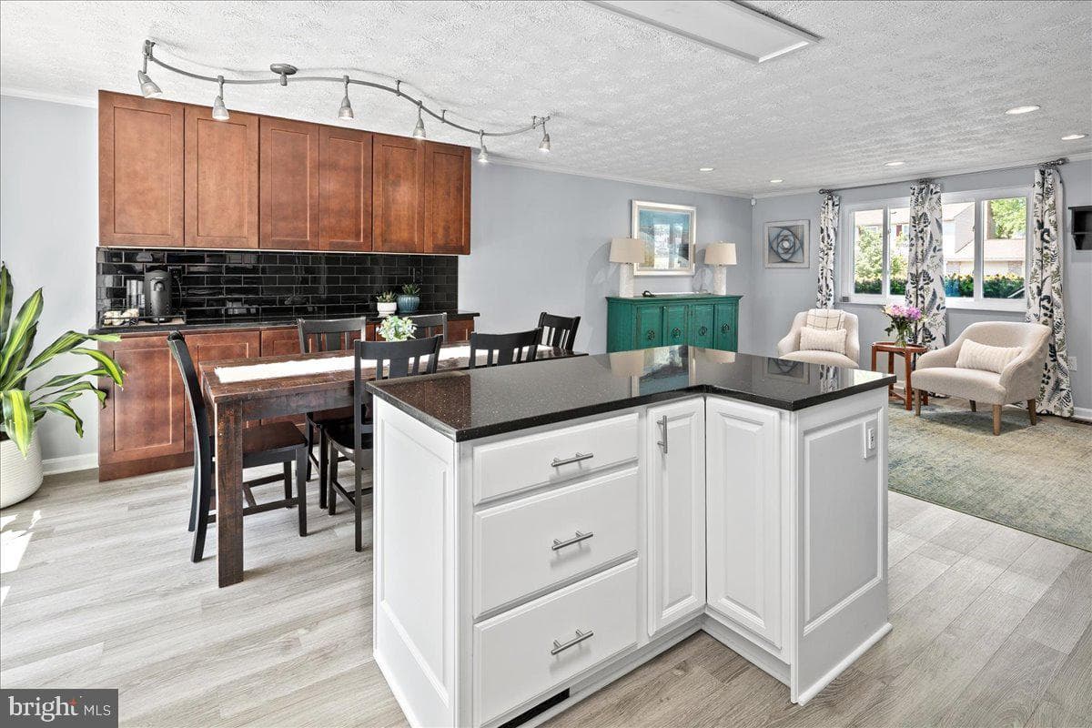 12780 Bradwell Road photo 20