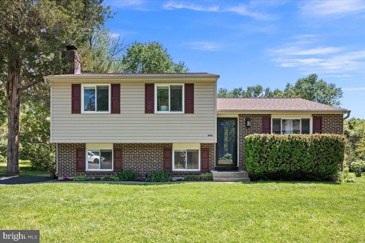 12780 Bradwell Road photo 5