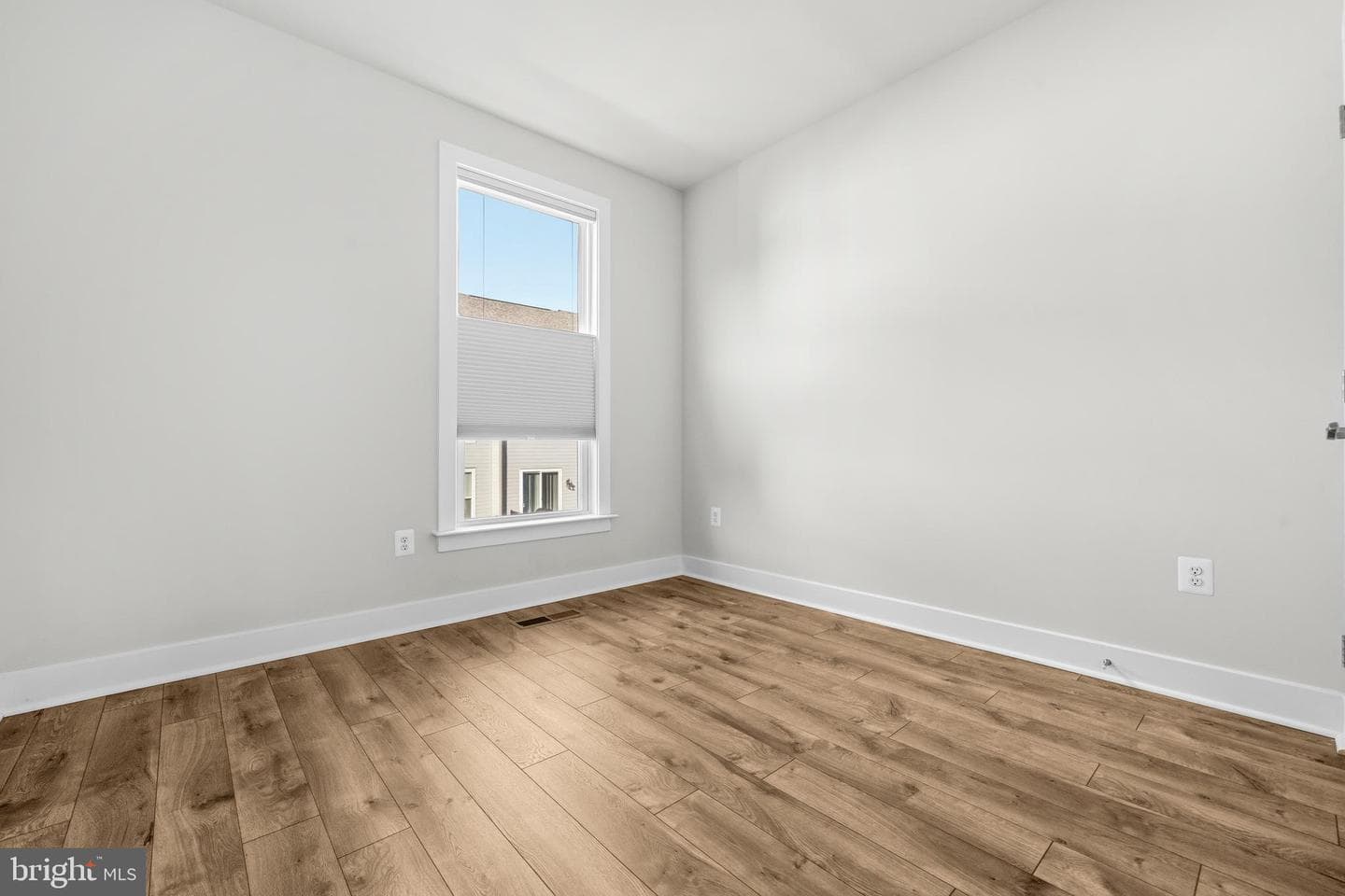 2433 Liberty Loop photo 28